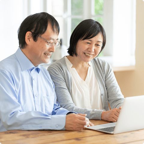 写真:夫婦のイメージ